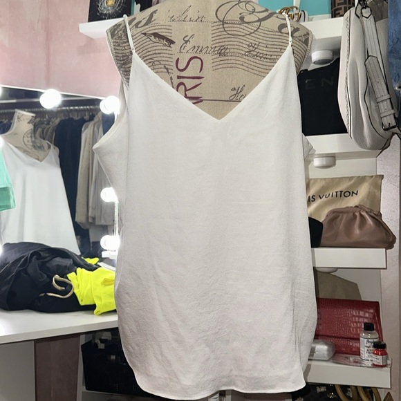 Dressy Expresss tank top - Picture 2 of 4